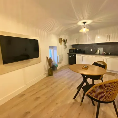 Hawaien - Centre-ville De - Cosy * Cholet